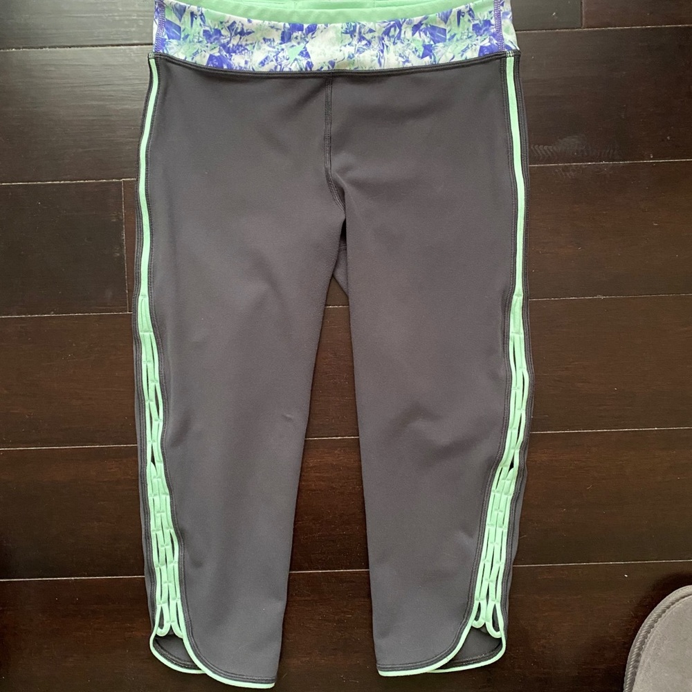 Ivivva grey capris with green lace up side size 14